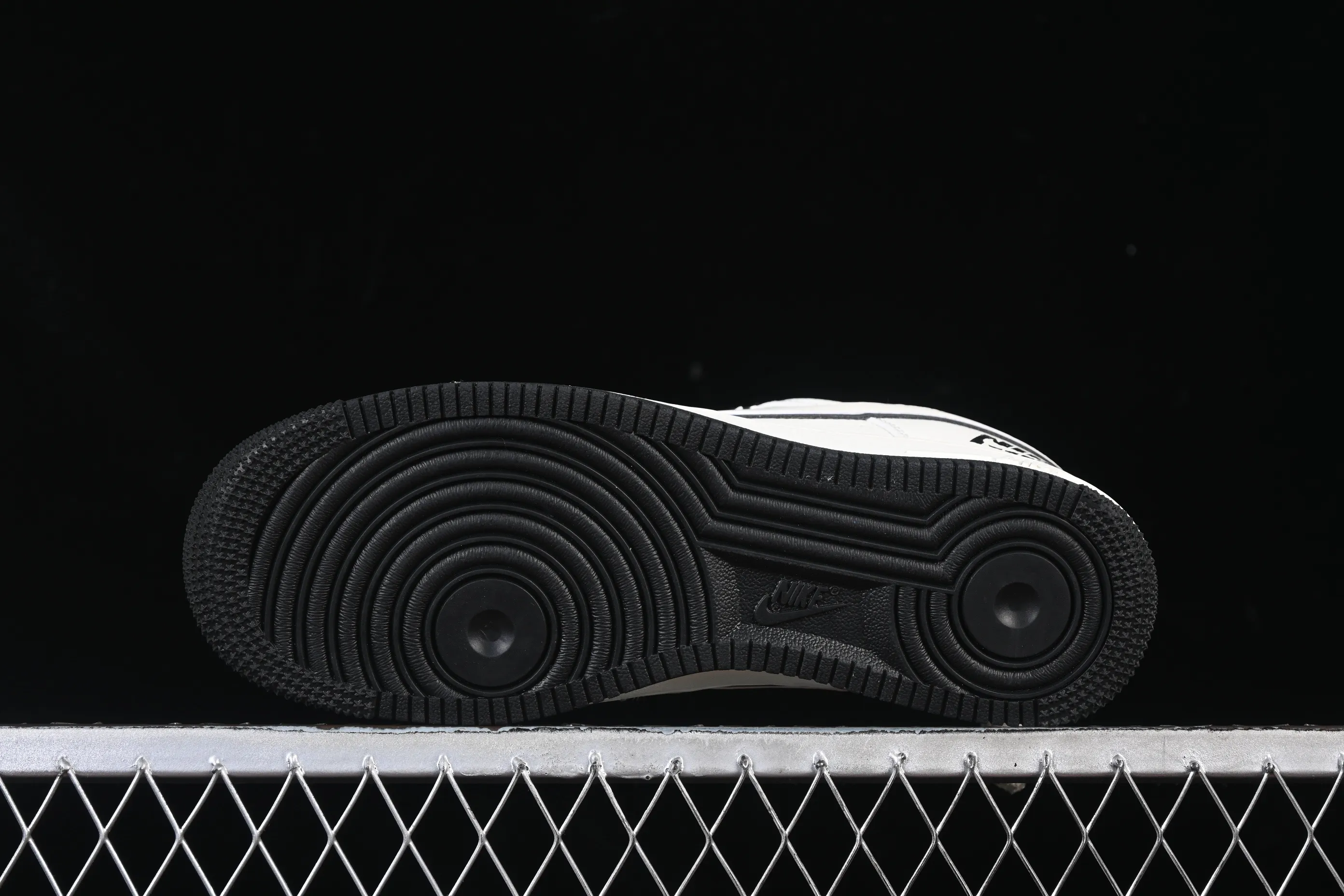 All Categories Nk Air Force 1 Air Force Series Nk Air Force 1 Low Air Force Low Nike Air Force 1'07 Low Black Label Air Force One Low Casual Shoes CS5288-047